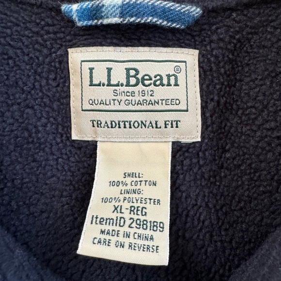 L.L.Bean Fleece Lined Button Down Flannel Shirt - Picture 3 of 5